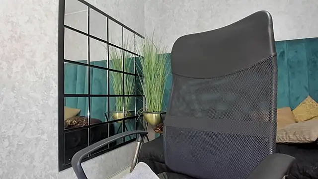 VictoriaaBlair Adlı Modelin Canlı XXX Sohbeti