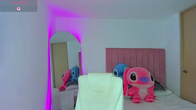 Chatroom XXX en direct de Janettcruz