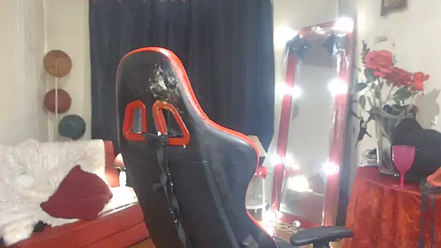 AlexaBigBoobss' Webcam Show