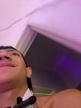 Chatroom XXX en direct de JohanSedas