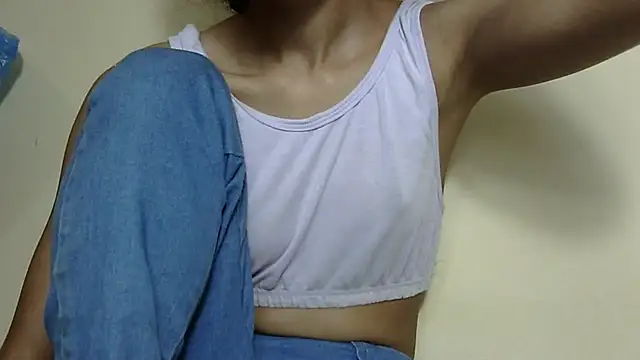 Živý XXX chat Anu_tiny