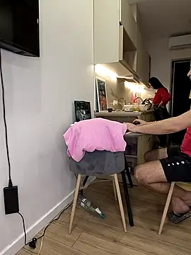 Pokazy przed kamerką – _KissMyAss_