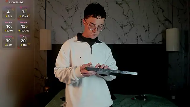 Chat XXX ao vivo de Lil_James