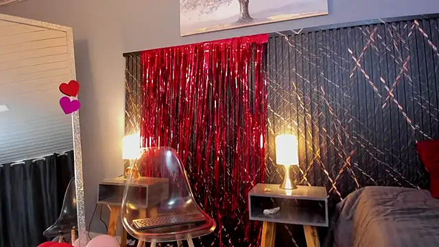 clara_heat's Live XXX Chat