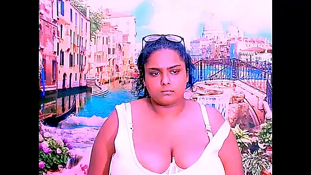 Indianfairy99 Adlı Modelin Canlı XXX Sohbeti