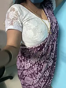 monal_95 Adlı Modelin Web Kamerası Şovu