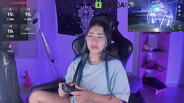 sweetcoralinee 现场XXX聊天