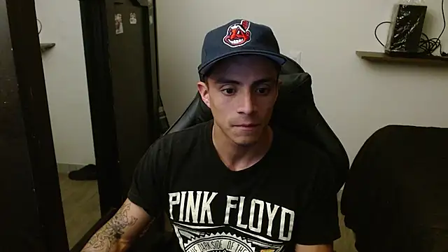 kv___xxx_ Chat XXX in diretta