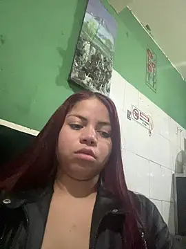 Chat +18 de KRISTEEN-EPH ao vivo