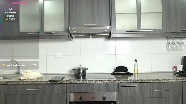 SpicyBoys_X Chat XXX in diretta