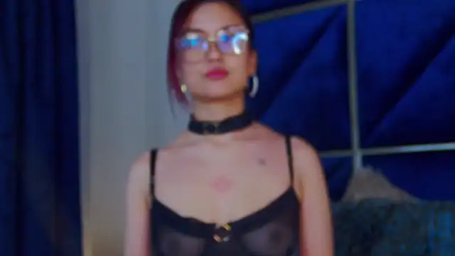 Chat XXX ao vivo de Ivanna_Teaser