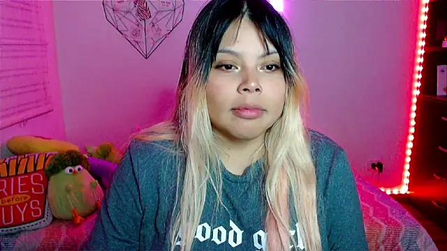 EllieMoonX 现场XXX聊天