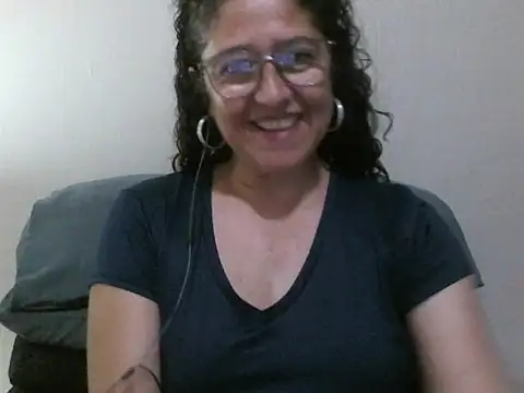 Chat XXX en directo de Sultry-Selene