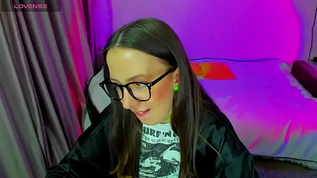 CurlySteph live XXX chat