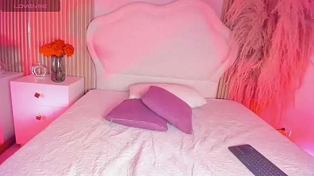 Fer_hotter élő XXX-chatje