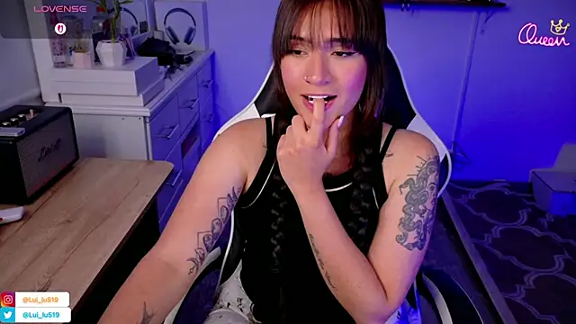 ImLui_lu Adlı Modelin Canlı XXX Sohbeti