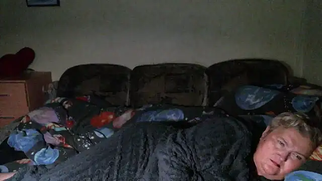 Chat +18 de Lana555 ao vivo