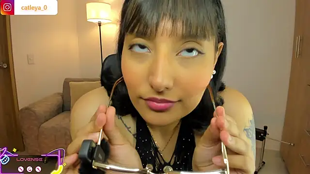 Chat +18 de catleya_0 ao vivo