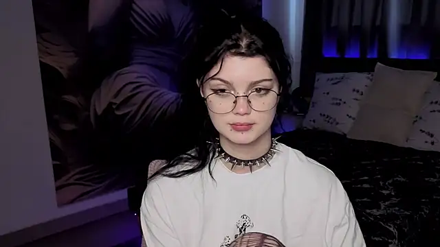 Chat +18 de MileyRood ao vivo