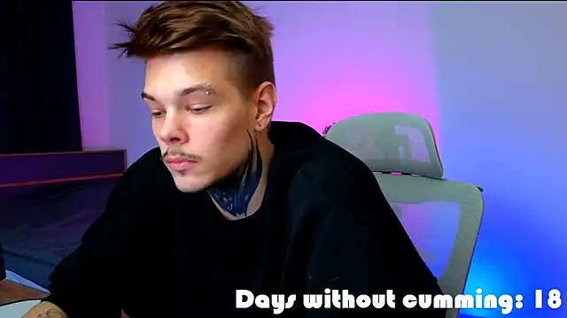 DENIS_HEREのライブXXXチャット