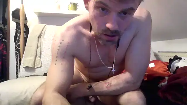 Cambitchboy লাইভ XXX চ্যাট