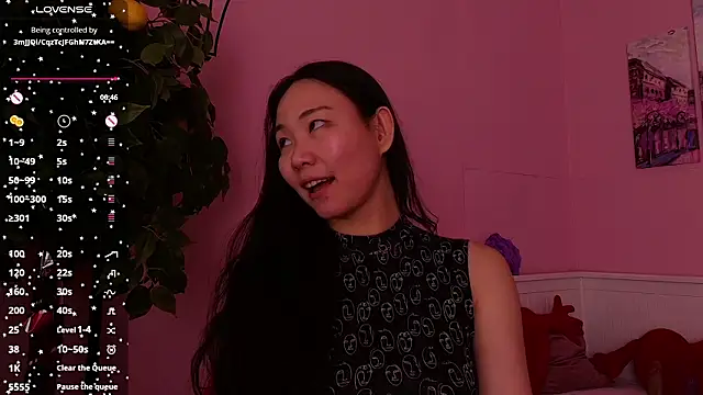 Inari_Okami_'s Live XXX Chat