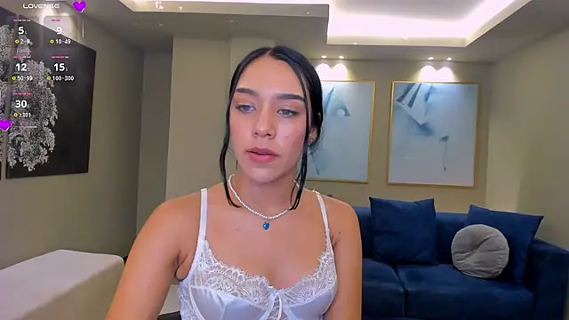 AmaliaCrus élő XXX-chatje