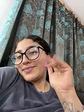 croftsmila Chat XXX in diretta