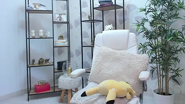 Smileyelyourgf: онлайн-секс-чат