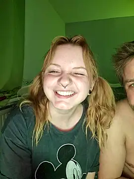 MichelleVibes18n Live XXX chat