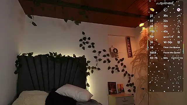 miaoconell Chat XXX live