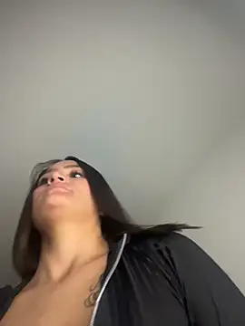 elisa-newのライブXXXチャット