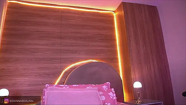 danna_berlin_ live XXX chat