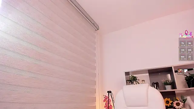 Alexandra_ra 即時 XXX 聊天