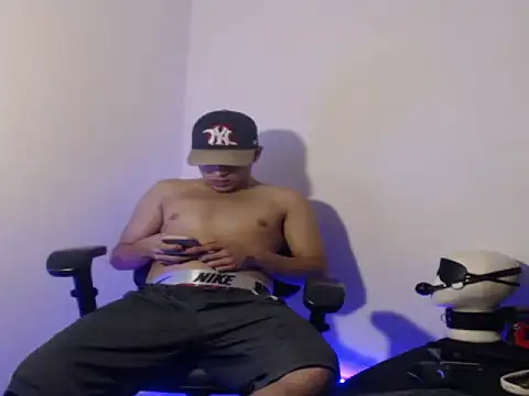 CherryH0ttie Chat XXX in diretta