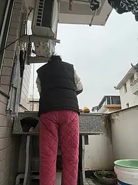 daaqnn: онлайн-секс-чат