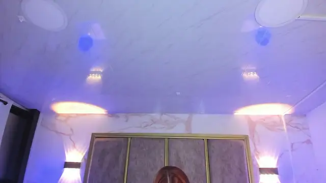 แชท XXX สดของ LolaGray__