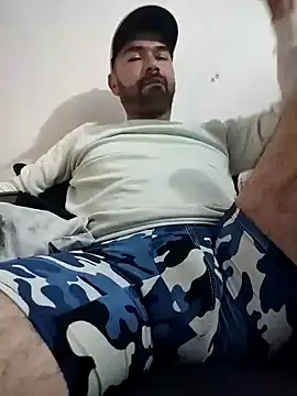 hairyandbigmann 在線直播表演