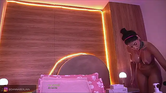 Chat XXX en directo de danna_berlin_