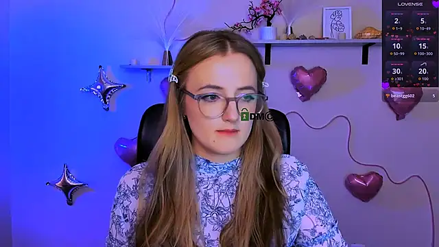 luna_berryyのライブXXXチャット