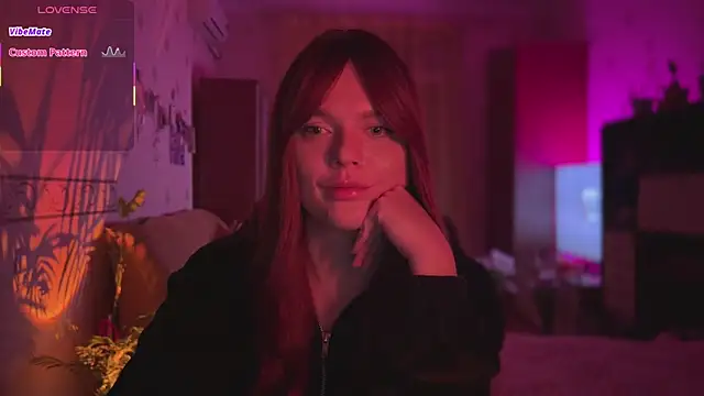 Webkamerová show CherryRed_Girl