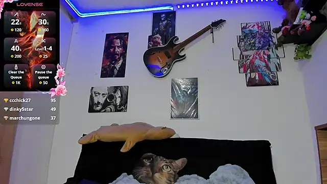 moonligth18のライブXXXチャット