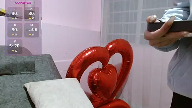 AnnieSparkle's Live XXX Chat