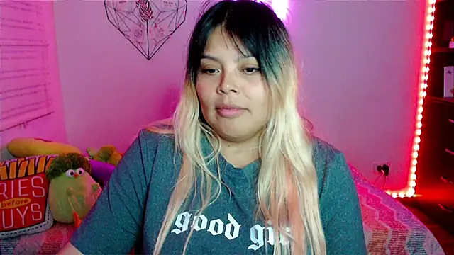 EllieMoonXのライブXXXチャット