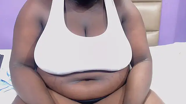 Czat XXX na żywo – DARKGIANTMELANIN