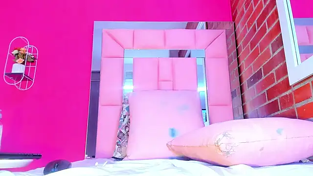 Baby_doll_XOXOのウェブカメラショー