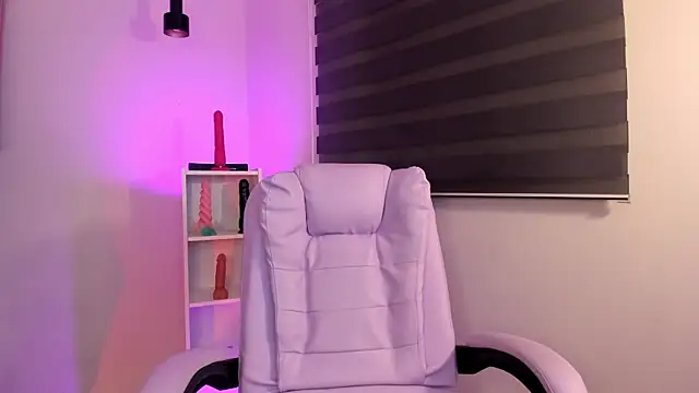 _asami_chieko_: διαδικτυακό σόου στην κάμερα