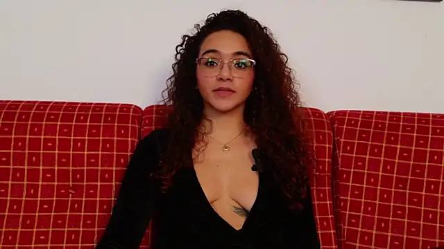 Taylor_Tina: απευθείας συνομιλία ΧΧΧ