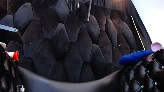 erika_ortiz's Live XXX Chat