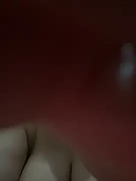 khayaal Adlı Modelin Web Kamerası Şovu